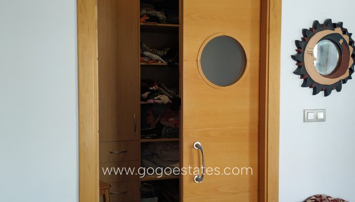 Te koop - Huis - Vrijstaande Villa - Petrel - Petrer