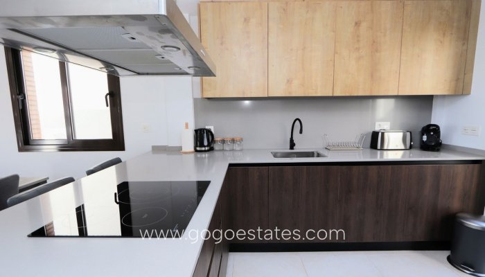 Te koop - Huis - Vrijstaande Villa - Orihuela - Villamartin