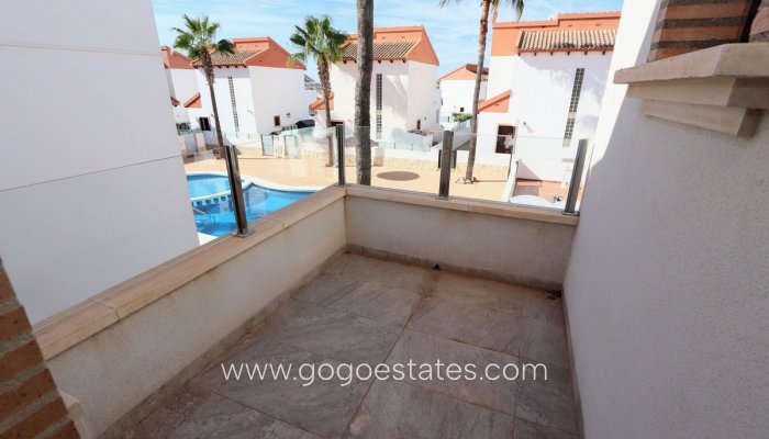 Te koop - Huis - Vrijstaande Villa - Orihuela - Villamartin