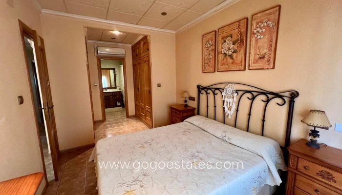 Te koop - Huis - Stadswoning - Pinoso - Pinoso Centro