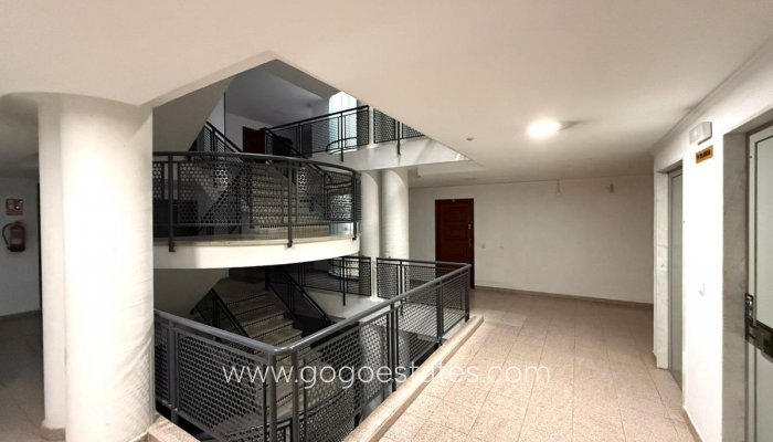 Te koop - Appartement - Appartement op de middelste verdieping - Torrevieja - Torrevieja Centro