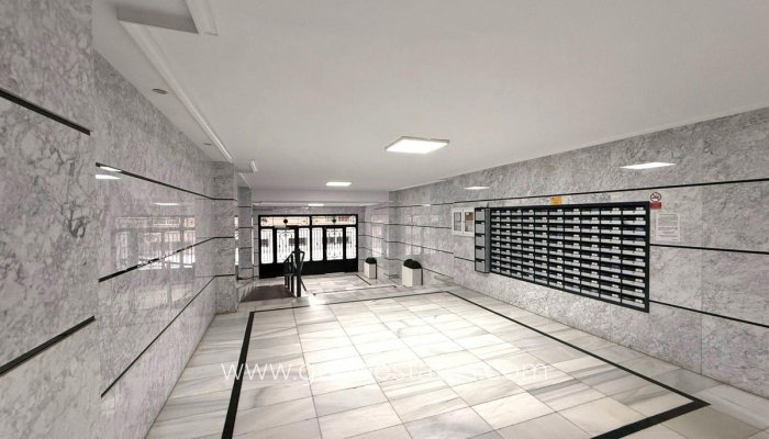 Te koop - Appartement - Appartement op de middelste verdieping - Torrevieja - Torrevieja Centro