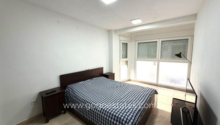 Te koop - Appartement - Appartement op de middelste verdieping - Torrevieja - Torrevieja Centro