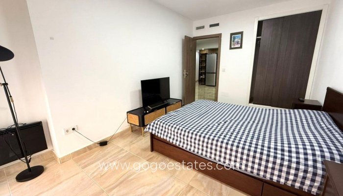 Te koop - Appartement - Appartement op de middelste verdieping - Torrevieja - Torrevieja Centro