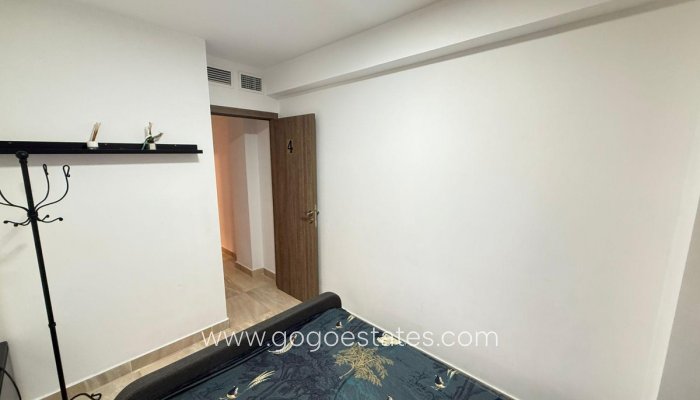 Te koop - Appartement - Appartement op de middelste verdieping - Torrevieja - Torrevieja Centro