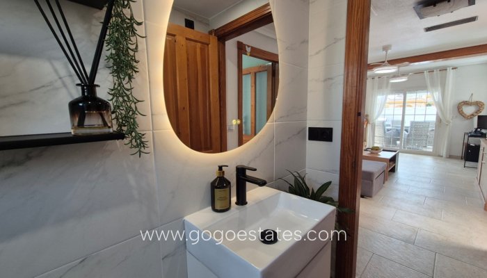 Te koop - Huis - Vrijstaande Villa - Orihuela - Orihuela Centro