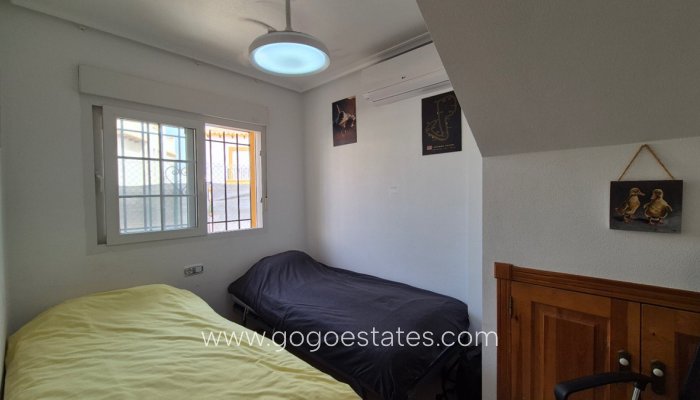 Te koop - Huis - Vrijstaande Villa - Orihuela - Orihuela Centro