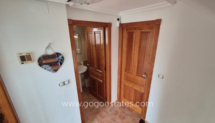 Te koop - Huis - Vrijstaande Villa - Orihuela - Orihuela Centro