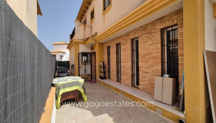 Te koop - Huis - Vrijstaande Villa - Orihuela - Orihuela Centro