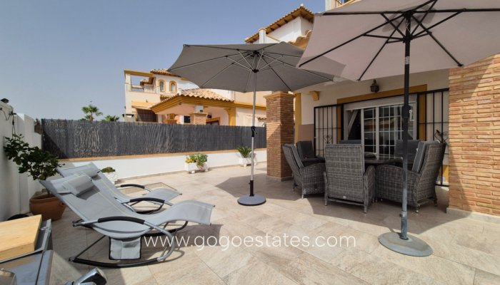 Te koop - Huis - Vrijstaande Villa - Orihuela - Orihuela Centro