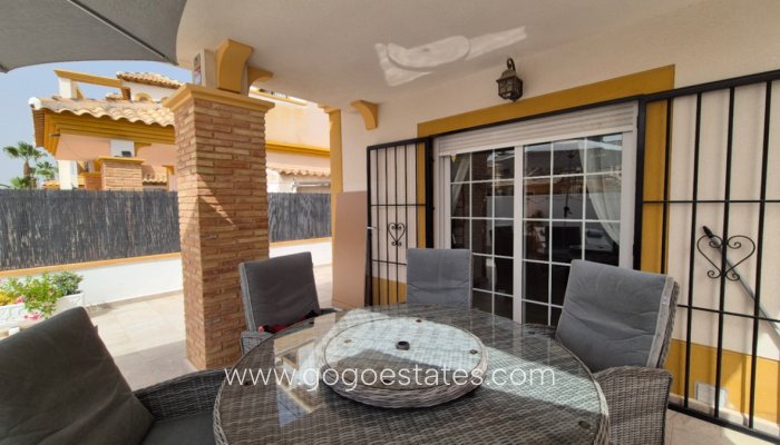 Te koop - Huis - Vrijstaande Villa - Orihuela - Orihuela Centro