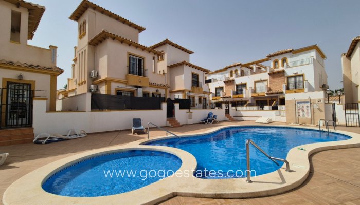 Te koop - Huis - Vrijstaande Villa - Orihuela - Orihuela Centro
