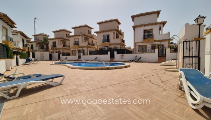 Te koop - Huis - Vrijstaande Villa - Orihuela - Orihuela Centro