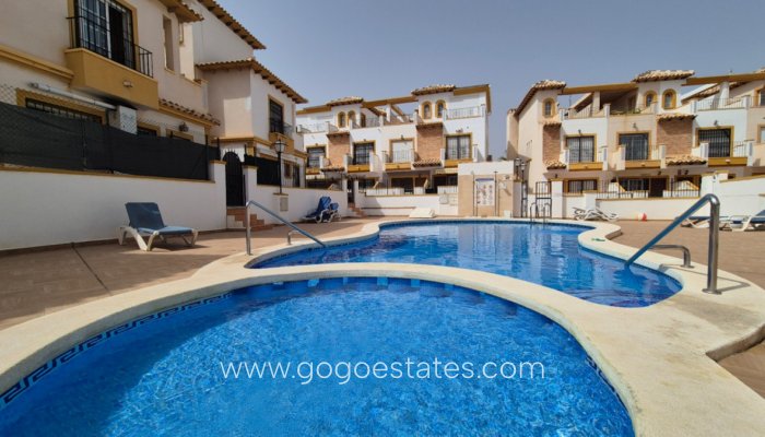 Te koop - Huis - Vrijstaande Villa - Orihuela - Orihuela Centro