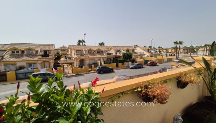 Te koop - Huis - Vrijstaande Villa - Orihuela - Orihuela Centro