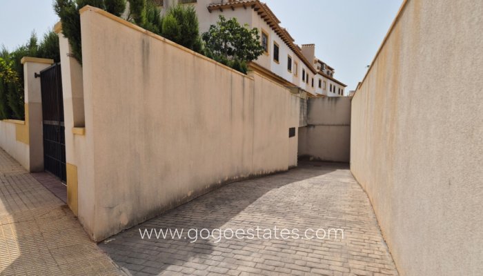 Te koop - Huis - Vrijstaande Villa - Orihuela - Orihuela Centro
