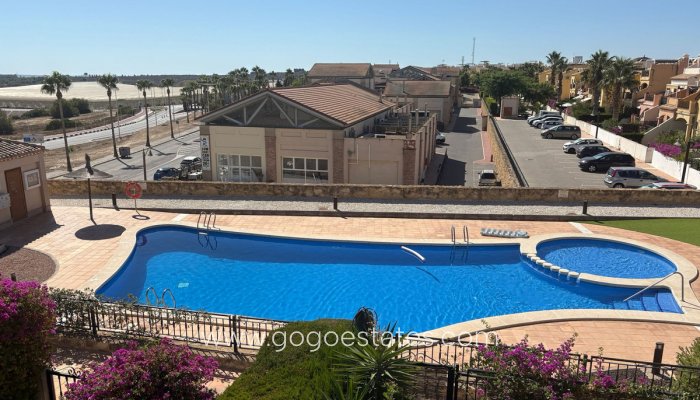 Te koop - Appartement - Appartement op de bovenste verdieping - Algorfa - La finca golf