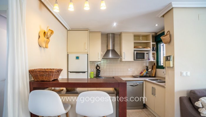 Te koop - Huis - Vrijstaande Villa - Torrevieja - Torrevieja Centro