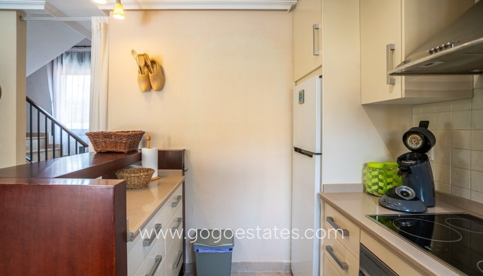 Te koop - Huis - Vrijstaande Villa - Torrevieja - Torrevieja Centro