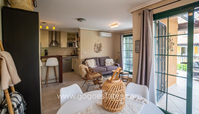 Te koop - Huis - Vrijstaande Villa - Torrevieja - Torrevieja Centro