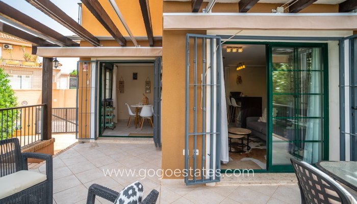 Te koop - Huis - Vrijstaande Villa - Torrevieja - Torrevieja Centro