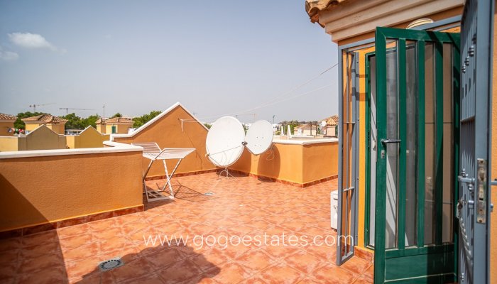 Te koop - Huis - Vrijstaande Villa - Torrevieja - Torrevieja Centro