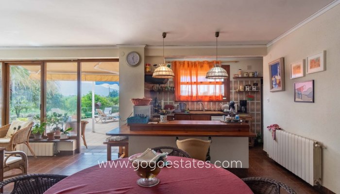 Te koop - Huis - Vrijstaande Villa - Dénia - Denia Centro