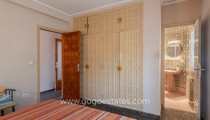 Te koop - Huis - Vrijstaande Villa - Dénia - Denia Centro