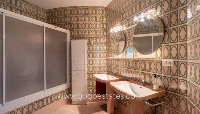 Te koop - Huis - Vrijstaande Villa - Dénia - Denia Centro