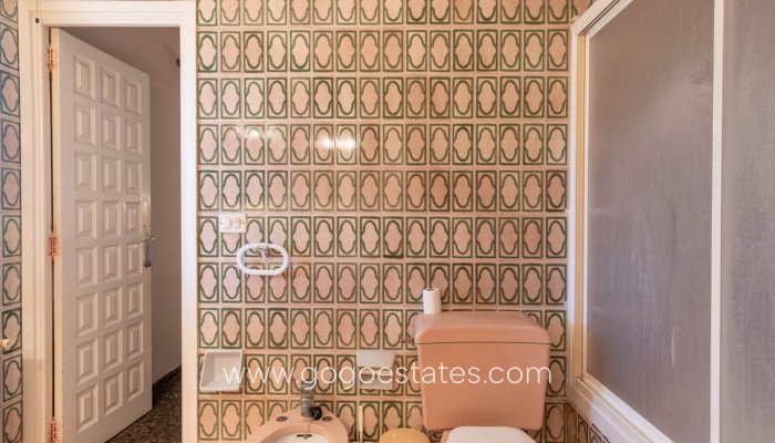 Te koop - Huis - Vrijstaande Villa - Dénia - Denia Centro