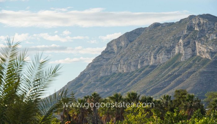 Te koop - Huis - Vrijstaande Villa - Dénia - Denia Centro