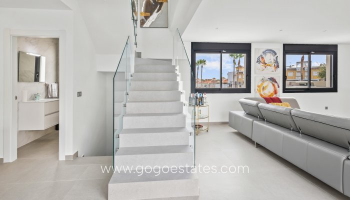 Te koop - Huis - Vrijstaande Villa - Algorfa - Algorfa Centro