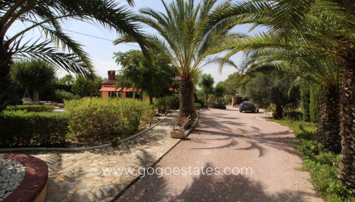 Te koop - Huis - Vrijstaande Villa - Elche - Valverde