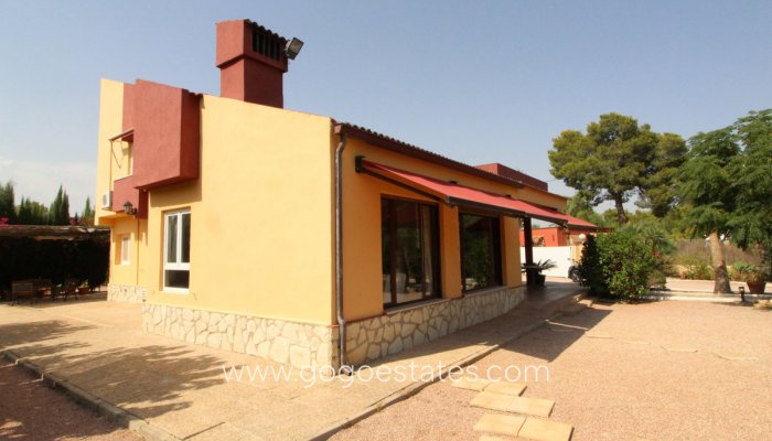 Te koop - Huis - Vrijstaande Villa - Elche - Valverde