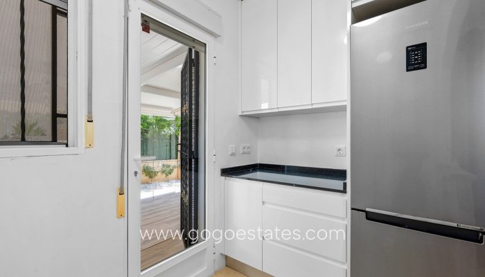 Te koop - Huis - Vrijstaande Villa - Polop - Polop Centro