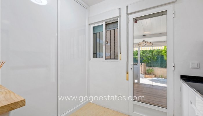 Te koop - Huis - Vrijstaande Villa - Polop - Polop Centro