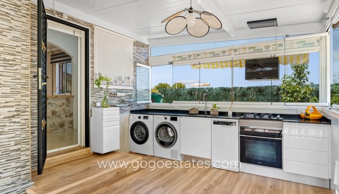 Te koop - Huis - Vrijstaande Villa - Polop - Polop Centro