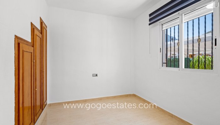 Te koop - Huis - Vrijstaande Villa - Polop - Polop Centro