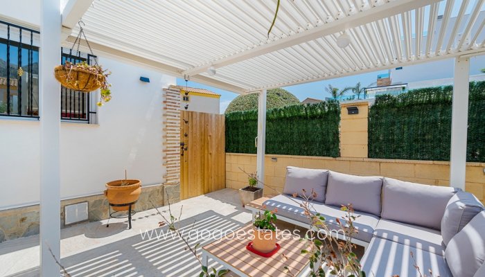 Te koop - Huis - Vrijstaande Villa - Polop - Polop Centro