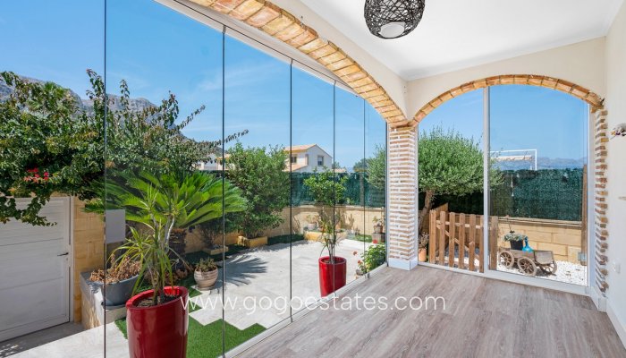 Te koop - Huis - Vrijstaande Villa - Polop - Polop Centro