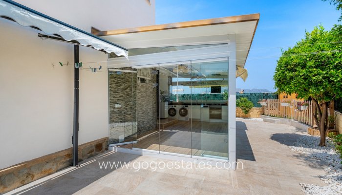 Te koop - Huis - Vrijstaande Villa - Polop - Polop Centro