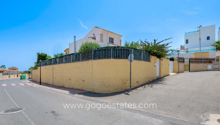 Te koop - Huis - Vrijstaande Villa - Polop - Polop Centro