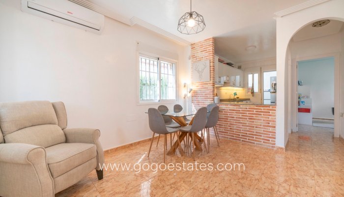 Te koop - Huis - Stadswoning - Guardamar del Segura - Guardamar del Segura Centro