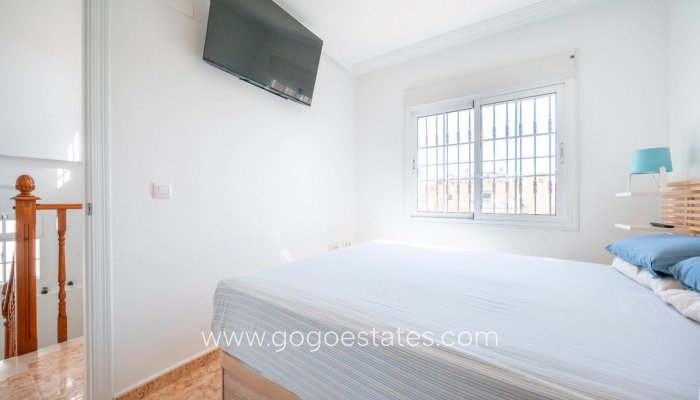 Te koop - Huis - Stadswoning - Guardamar del Segura - Guardamar del Segura Centro