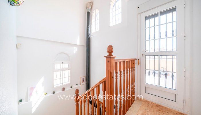 Te koop - Huis - Stadswoning - Guardamar del Segura - Guardamar del Segura Centro