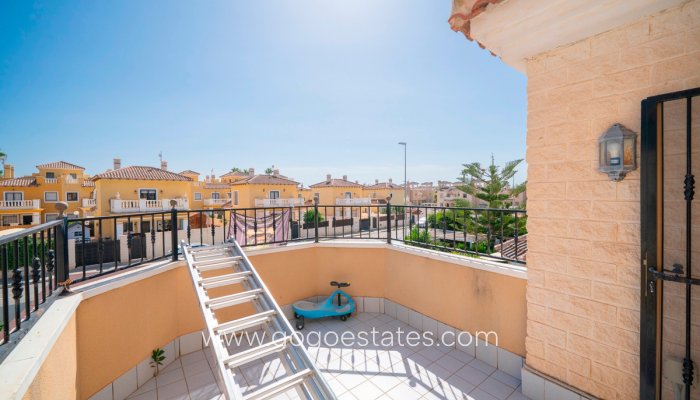 Te koop - Huis - Stadswoning - Guardamar del Segura - Guardamar del Segura Centro