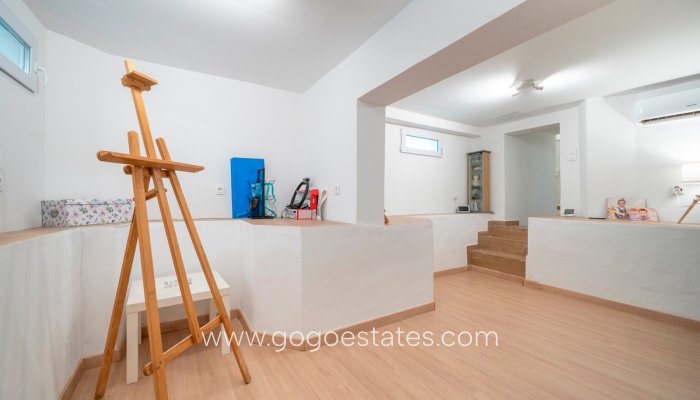 Te koop - Huis - Stadswoning - Guardamar del Segura - Guardamar del Segura Centro