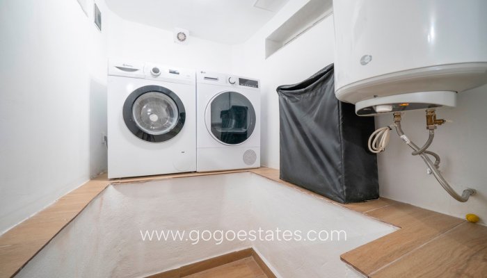 Te koop - Huis - Stadswoning - Guardamar del Segura - Guardamar del Segura Centro