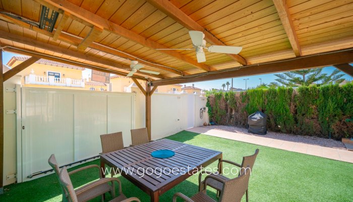 Te koop - Huis - Stadswoning - Guardamar del Segura - Guardamar del Segura Centro