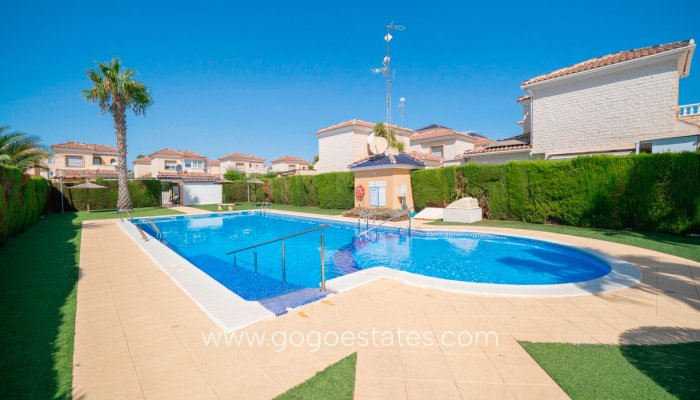 Te koop - Huis - Stadswoning - Guardamar del Segura - Guardamar del Segura Centro